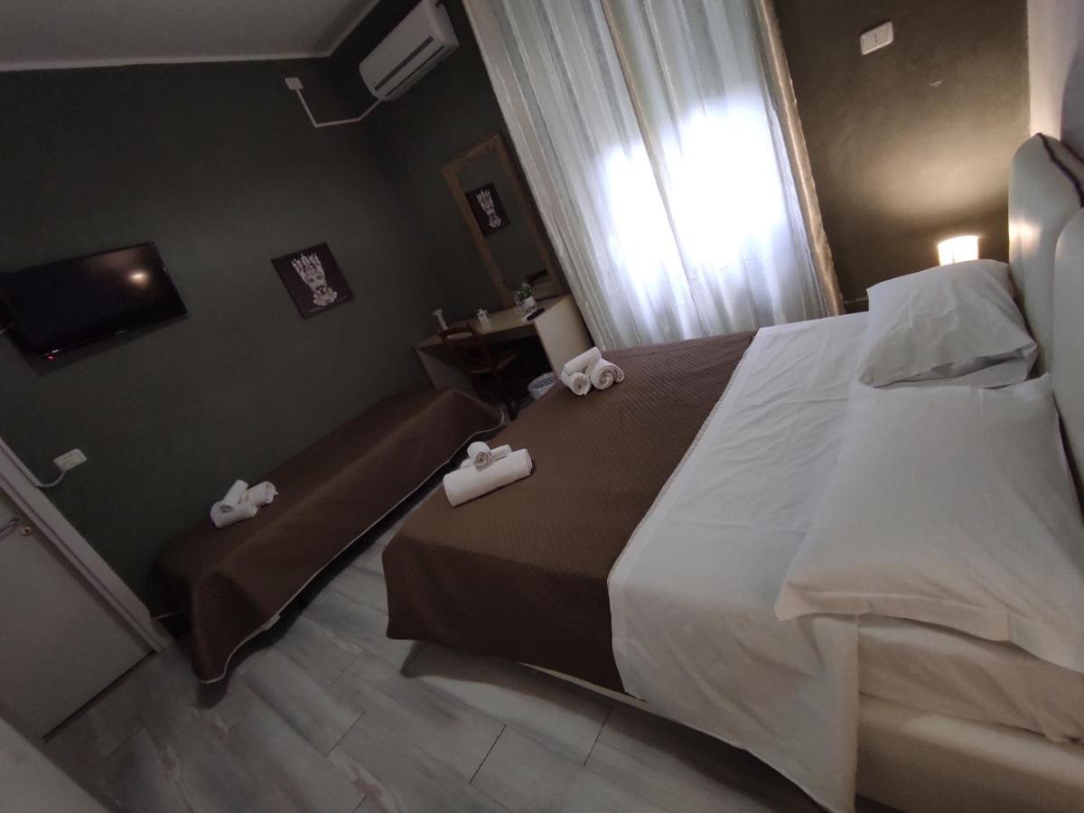 A Due Passi Dai Templi Hotel Агридженто Екстериор снимка